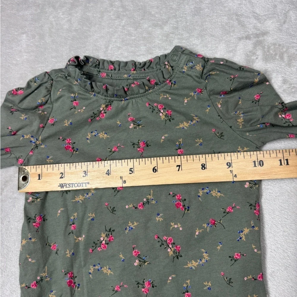 Baby Gap 100% Organic Cotton Green Floral Ruffle Long Sleeve Bodysuit 12-18 M